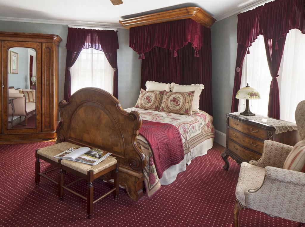 ساندويتش Isaiah Jones Homestead Bed And Breakfast المظهر الخارجي الصورة