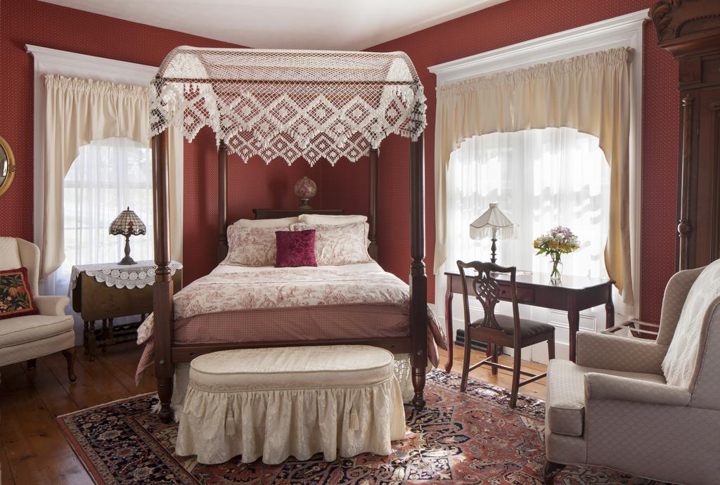 ساندويتش Isaiah Jones Homestead Bed And Breakfast المظهر الخارجي الصورة