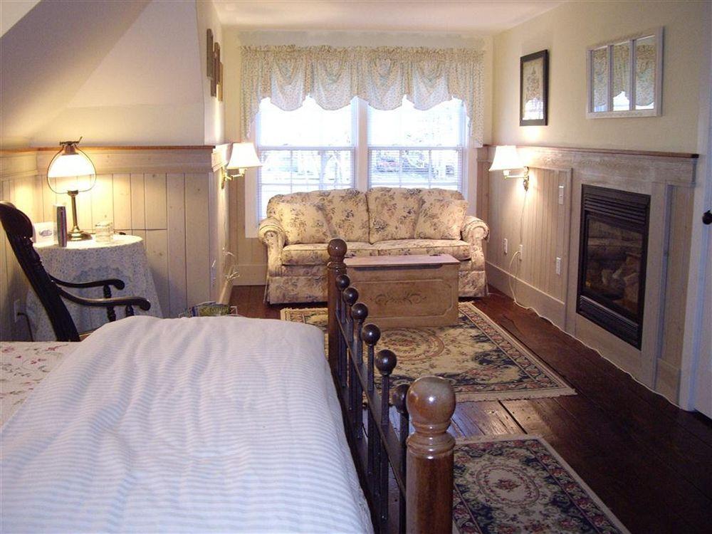 ساندويتش Isaiah Jones Homestead Bed And Breakfast المظهر الخارجي الصورة