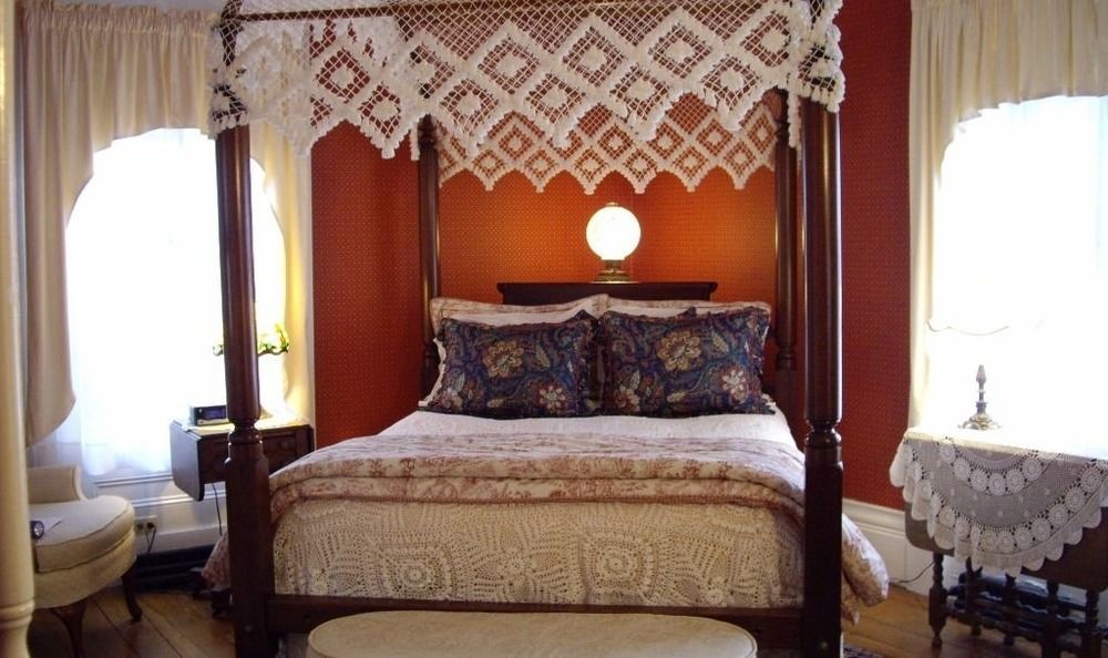 ساندويتش Isaiah Jones Homestead Bed And Breakfast المظهر الخارجي الصورة