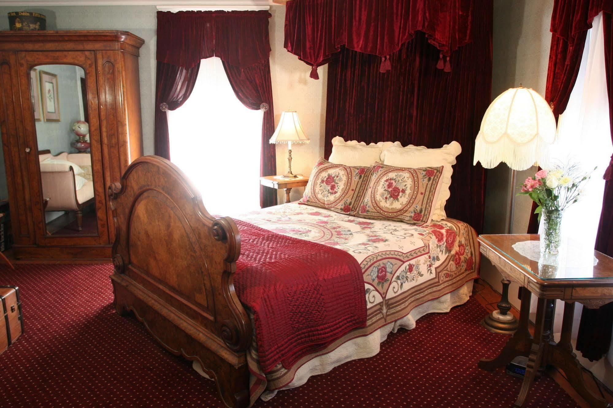 ساندويتش Isaiah Jones Homestead Bed And Breakfast المظهر الخارجي الصورة