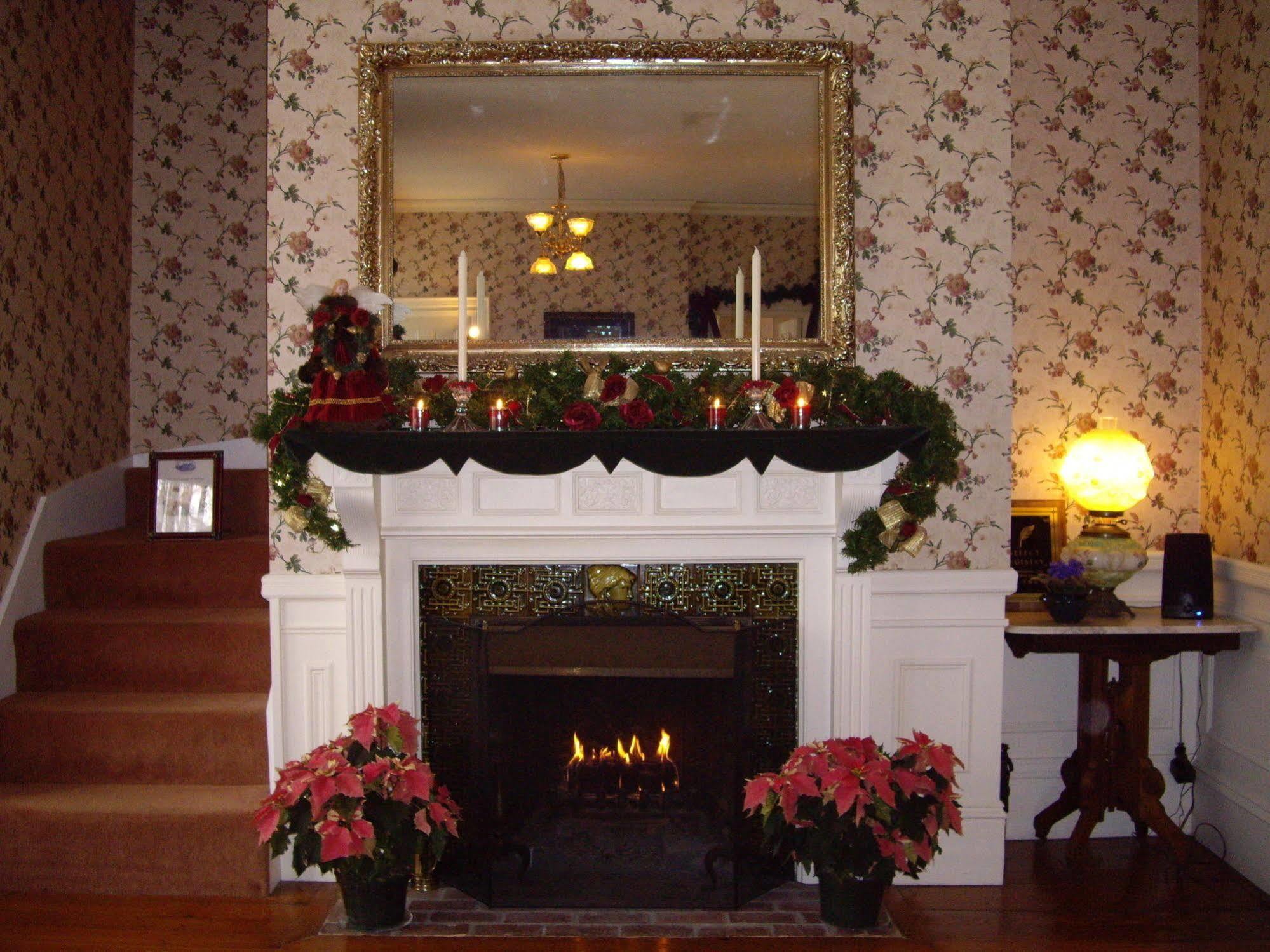ساندويتش Isaiah Jones Homestead Bed And Breakfast المظهر الخارجي الصورة